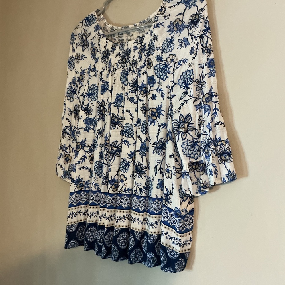 Blue White Floral Boho Blouse Medium Coastal Grandma - Picture 6 of 11